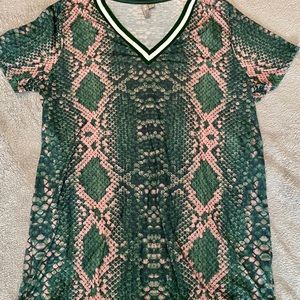 Jersey snake skin pattern tee.